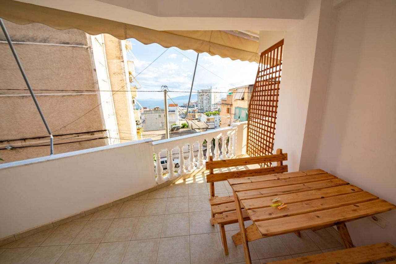 Ideal Aparthotel Saranda Екстериор снимка