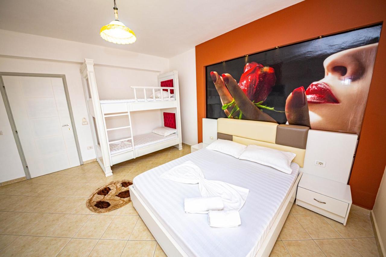 Ideal Aparthotel Saranda Екстериор снимка