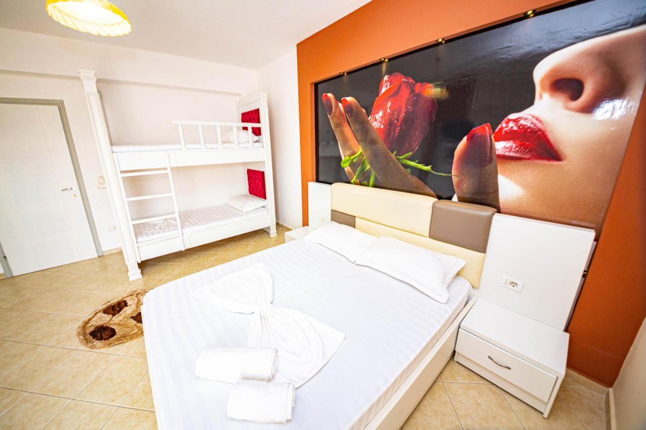 Ideal Aparthotel Saranda Екстериор снимка